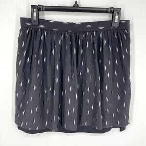 Club Monaco Silk Shimmery Metallic Leaves Mini Skirt Sz 6 Black Silver Lined
